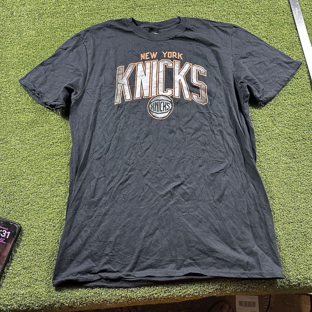 New York Knicks Fanatics Men's XL Black T-Shirt NWOT NBA